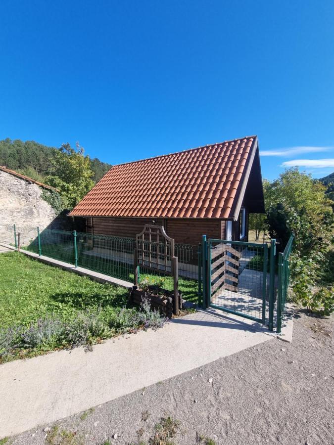 Dobra Hisa Zdravja Cicarija Golac Exterior foto
