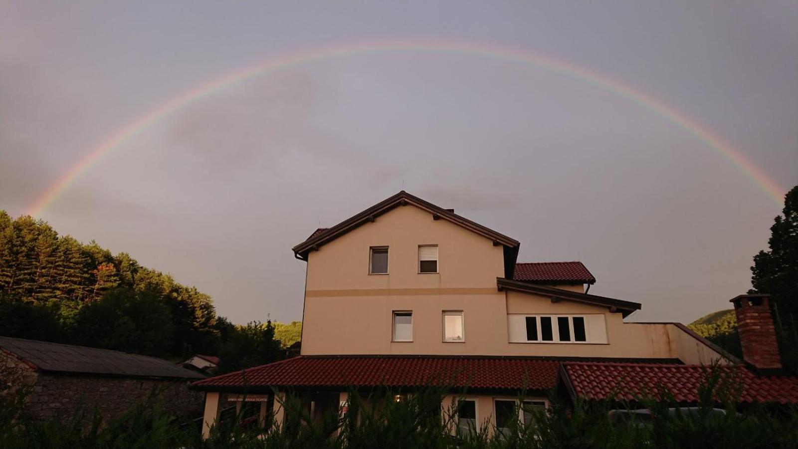 Dobra Hisa Zdravja Cicarija Golac Exterior foto